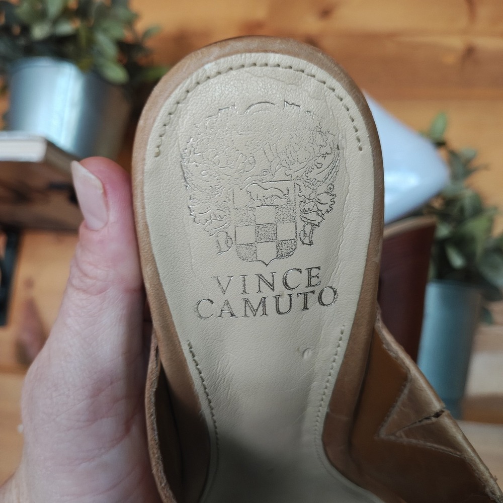 Vince Camuto Elora Studded Brown Leather Wood Platform Cross Strap Sandals Sz 8M - Picture 11 of 12